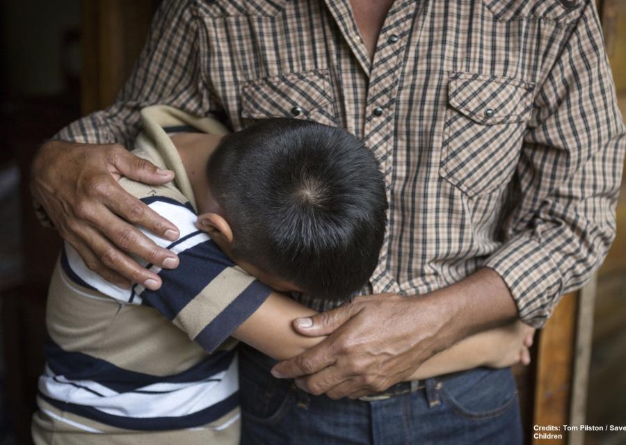 bambini soli al confine USA Messico