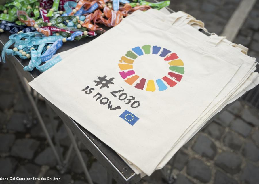 borse di tela con logo SDGs per lagenda 2030