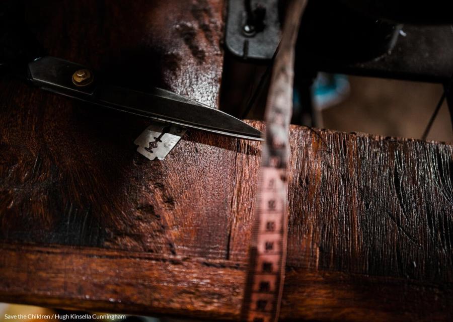 foto di attrezzi per lavoro minorile