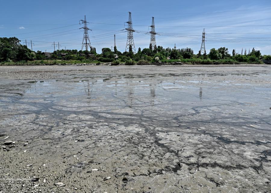 vista della diga di Kakhovka a seguito dell'esplosione 