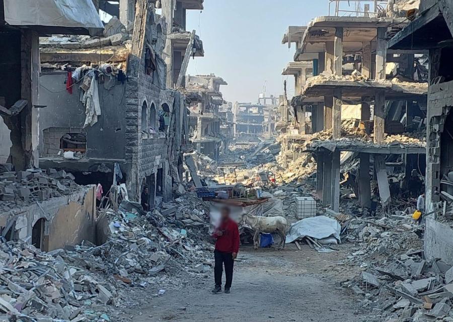 Foto di macerie e devastazione da Gaza