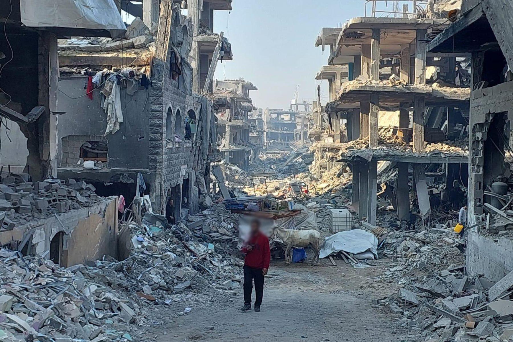 Foto di macerie e devastazione da Gaza